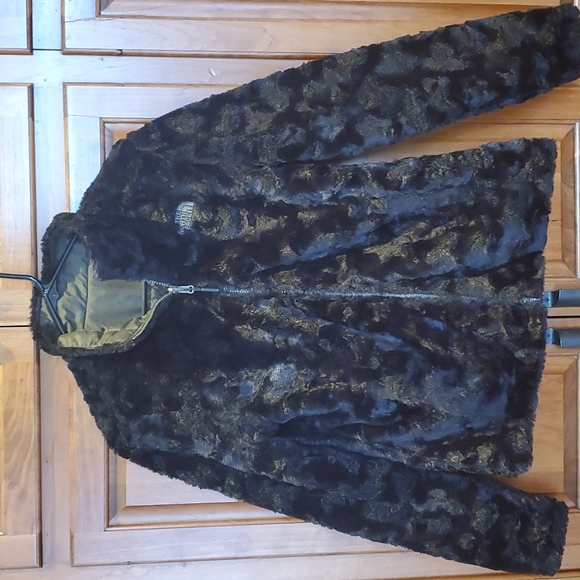 North Face Reversible Jacket, Size S, Olive Green - Picture 4 of 6